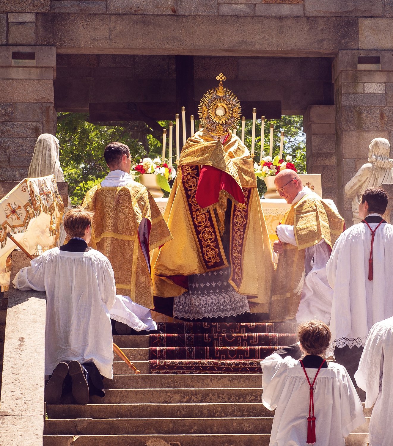 Many gathered at the Shrine of the Little Flower to celebrate the Solemnity of the Most Holy Body and Blood of Christ, also known as the Solemnity of Corpus Christi.
